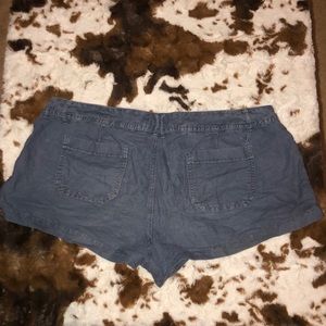 American Eagle Size 10 Blue shorts